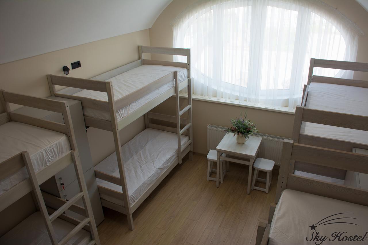 Sky Hostel Kyiv Exterior foto